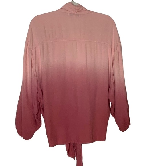 Young Fabulous & Broke two tone- pink V neck top. Size S - Picture 4 of 8